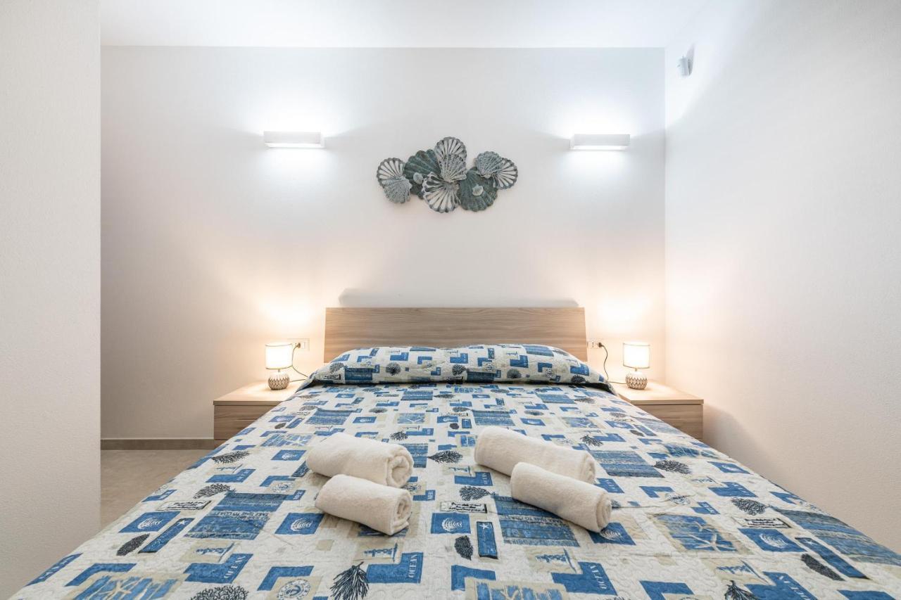 Casa Vacanza Porto Luna Villasimius Eksteriør billede